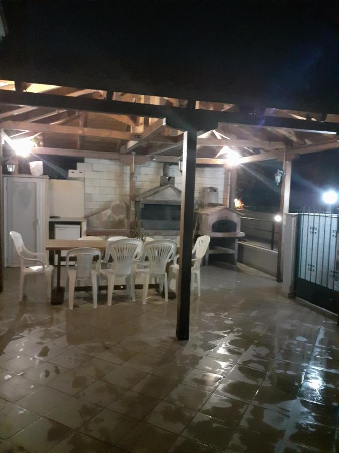 Vila Alegria Nea Iraklitsa Exteriér fotografie